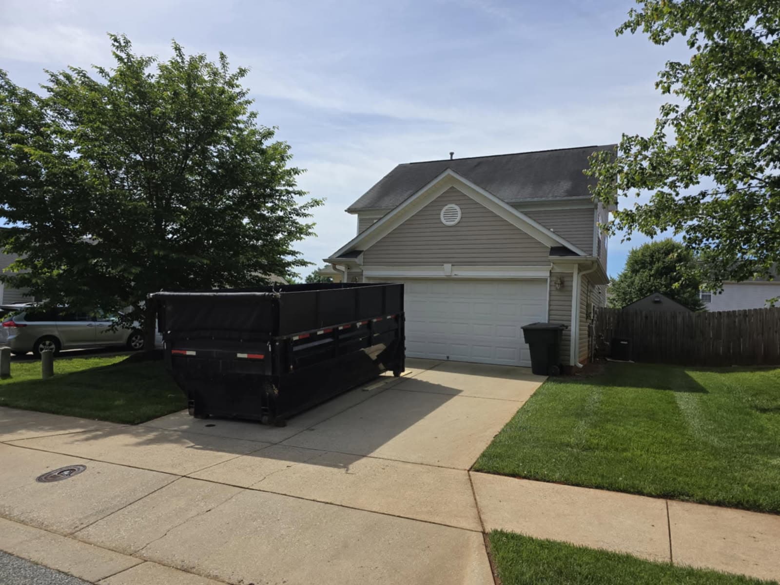 Efficient Junk Removal with Space-Saving Dumpsters